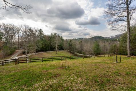 1132 Hells Hollow Road Blue Ridge GA 30513
