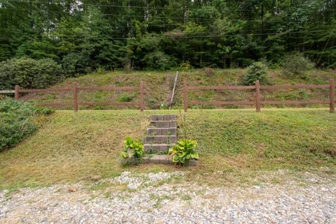 580 Atoah Circle Robbinsville NC 28771