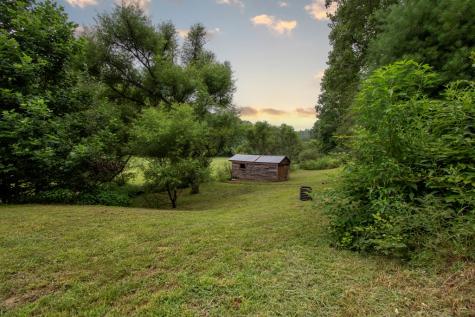 580 Atoah Circle Robbinsville NC 28771