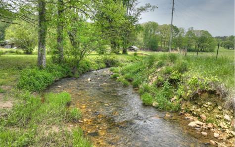 134 Sunlight Trail Ellijay GA 30540