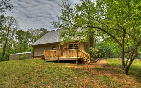 134 Sunlight Trail Ellijay GA 30540