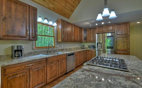134 Sunlight Trail Ellijay GA 30540