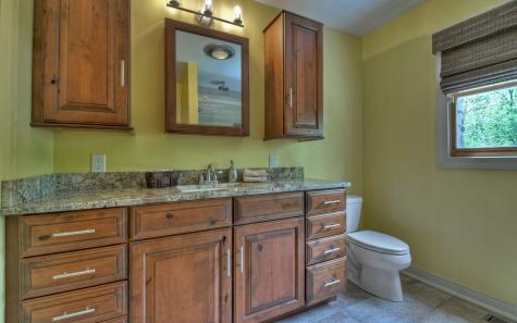 134 Sunlight Trail Ellijay GA 30540