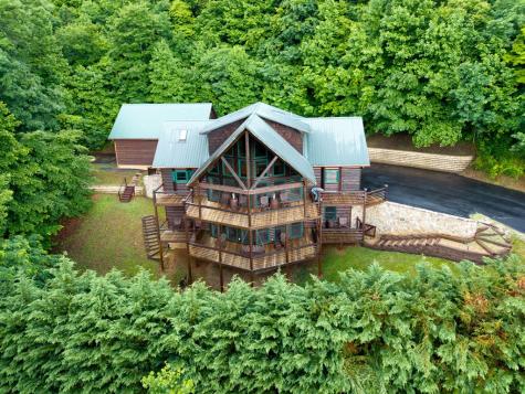 101 Cletus Way Hiawassee GA 30546