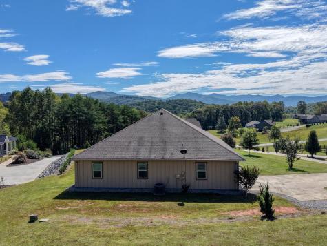 85 Minstead Ridge Young Harris GA 30582