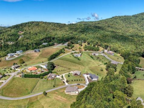 85 Minstead Ridge Young Harris GA 30582