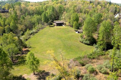 68 Countryside Lane Hayesville NC 28904