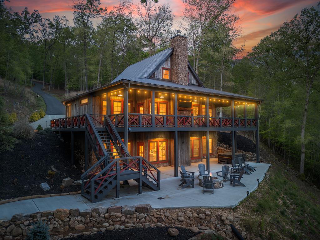 207 Arrow Way Mineral Bluff GA 30559