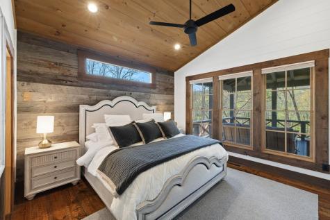 207 Arrow Way Mineral Bluff GA 30559