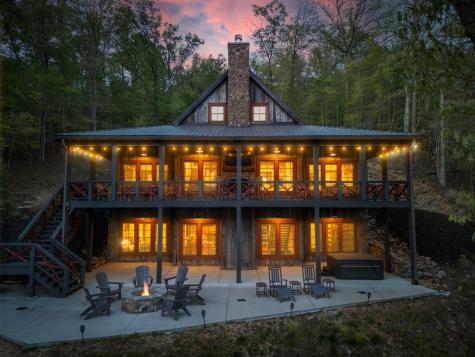 207 Arrow Way Mineral Bluff GA 30559