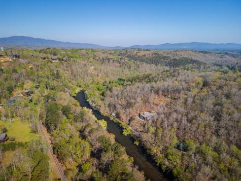 207 Arrow Way Mineral Bluff GA 30559