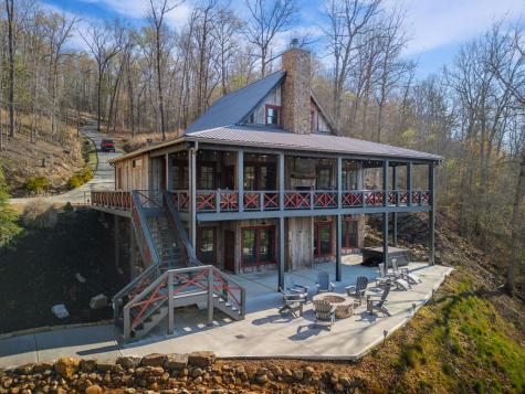 207 Arrow Way Mineral Bluff GA 30559