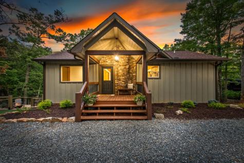 241 Wolf Creek Mountain Road Mineral Bluff GA 30559