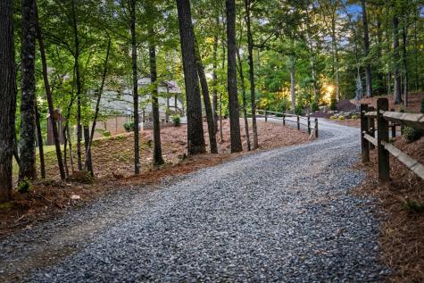 241 Wolf Creek Mountain Road Mineral Bluff GA 30559