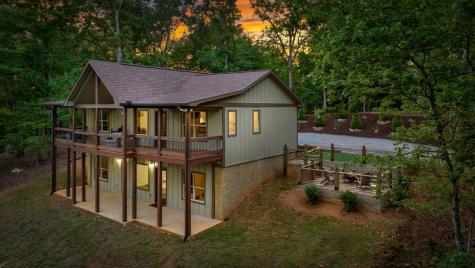 241 Wolf Creek Mountain Road Mineral Bluff GA 30559