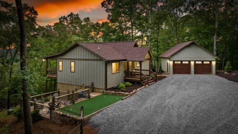 241 Wolf Creek Mountain Road Mineral Bluff GA 30559