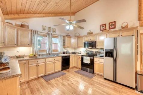 280 Fox Trot Lane Murphy NC 28906