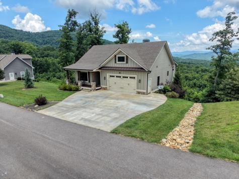 25 Ivy Log Heights Spur Young Harris GA 30582
