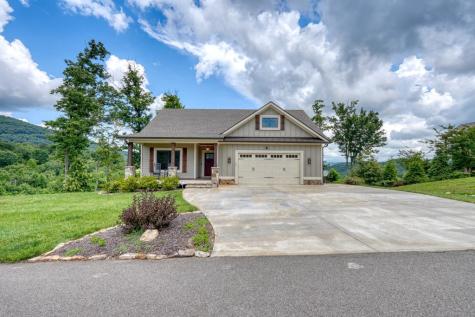 25 Ivy Log Heights Spur Young Harris GA 30582