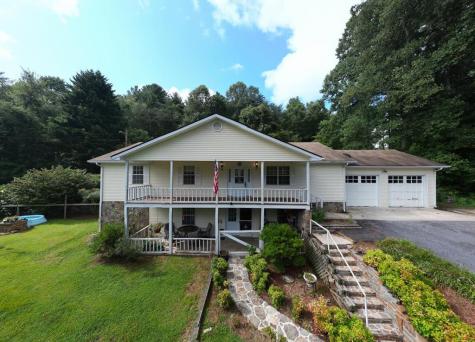 1783 Sunnyside Road Hiawassee GA 30546