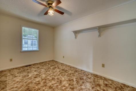 1783 Sunnyside Road Hiawassee GA 30546