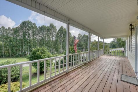 1783 Sunnyside Road Hiawassee GA 30546