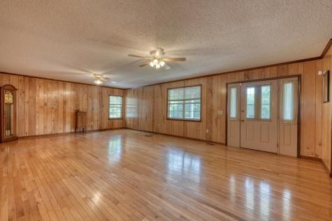 1783 Sunnyside Road Hiawassee GA 30546