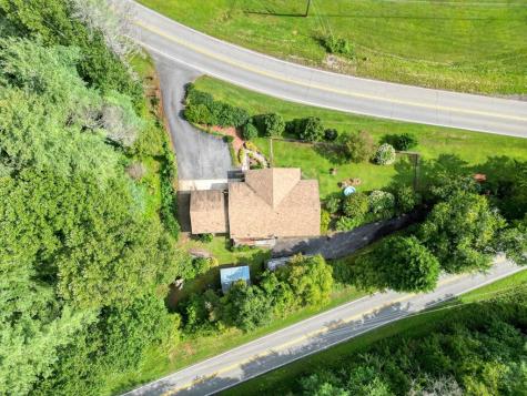 1783 Sunnyside Road Hiawassee GA 30546