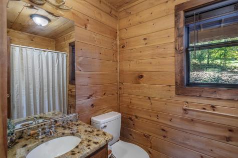 201 Primrose Lane Hayesville NC 28904