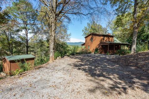 201 Primrose Lane Hayesville NC 28904