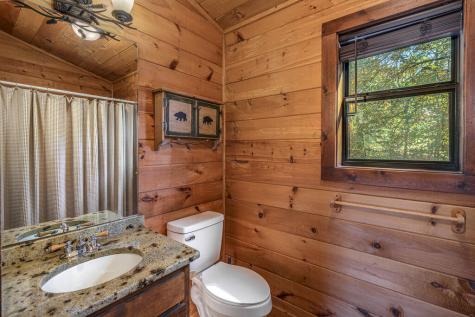 201 Primrose Lane Hayesville NC 28904