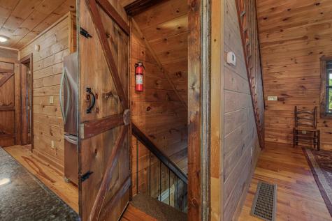 201 Primrose Lane Hayesville NC 28904