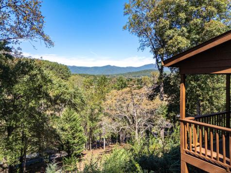 201 Primrose Lane Hayesville NC 28904