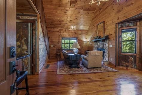 201 Primrose Lane Hayesville NC 28904