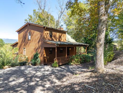 201 Primrose Lane Hayesville NC 28904