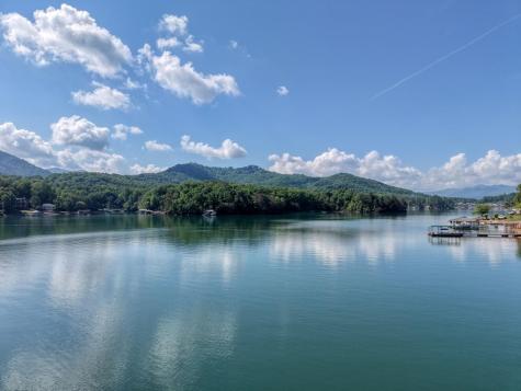31 Elf School Lane Hayesville NC 28904