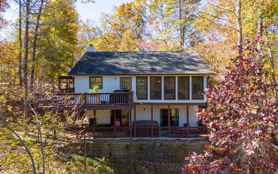 30 Chickasaw Court Ellijay GA 30540
