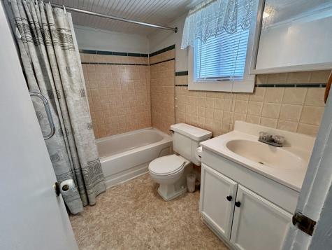 136 West Vineyard Hayesville NC 28904