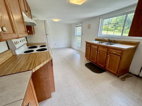 136 West Vineyard Hayesville NC 28904