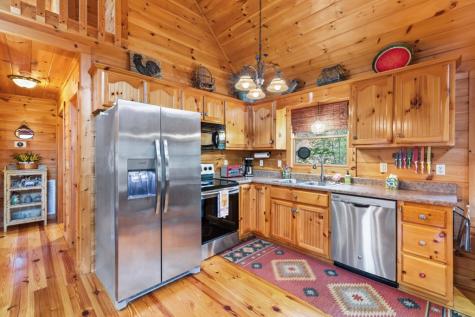 1204 Brookhaven Lane Blue Ridge GA 30513