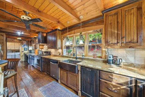 246 Adams Circle Mineral Bluff GA 30559