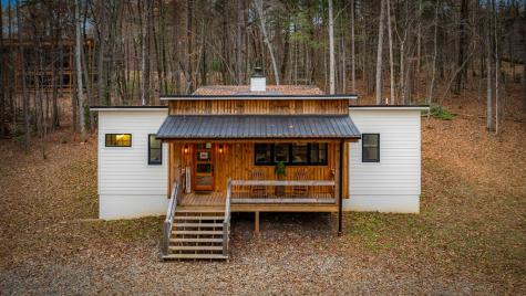 649 Lees Ride Mccaysville GA 30555