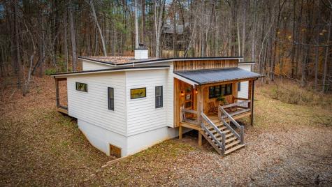 649 Lees Ride Mccaysville GA 30555