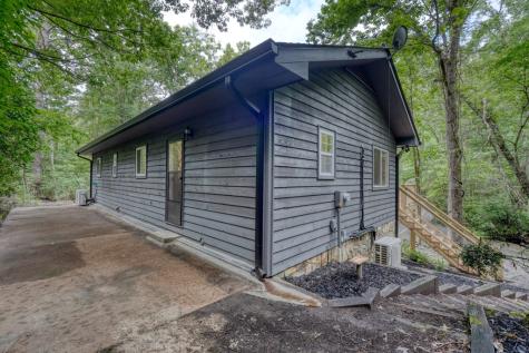 198 Big Rock Drive Hayesville NC 28904