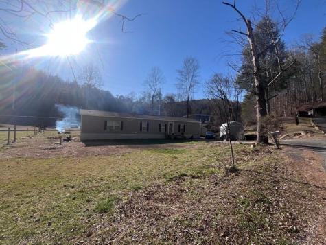 171 Tyler Road Ellijay GA 30540