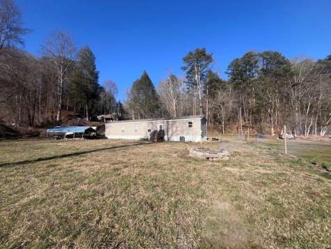 171 Tyler Road Ellijay GA 30540