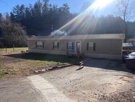 171 Tyler Road Ellijay GA 30540