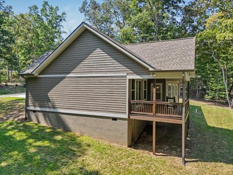 329 Hawks Nest Road Blairsville GA 30512