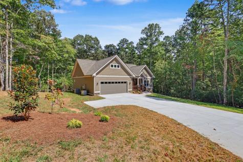 329 Hawks Nest Road Blairsville GA 30512