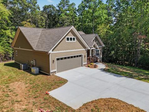 329 Hawks Nest Road Blairsville GA 30512